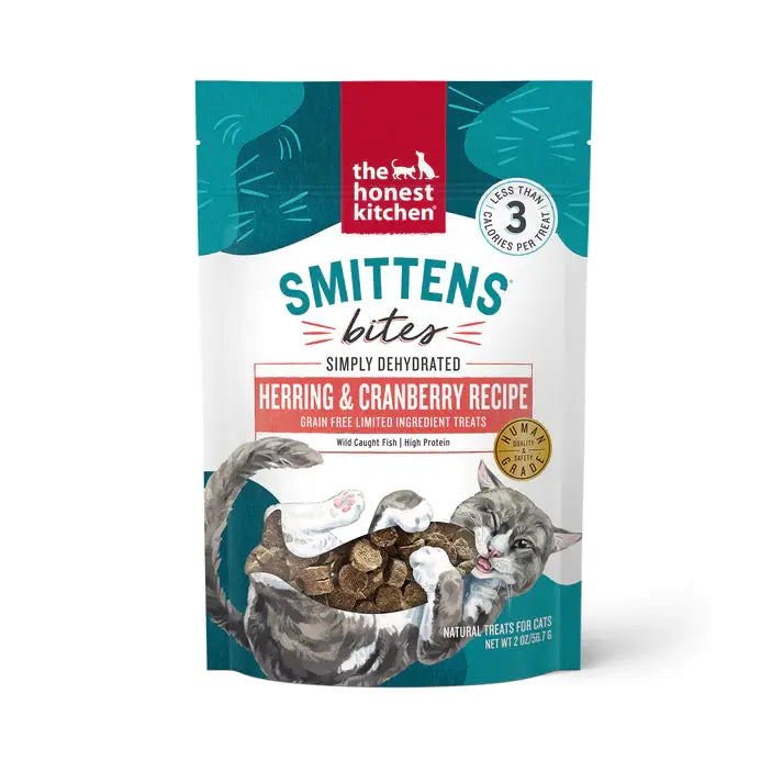 The Honest Kitchen Smittens Bites Simply Dehydrated Herring & Cranberry Recipe Natural Treats for Cats 2oz